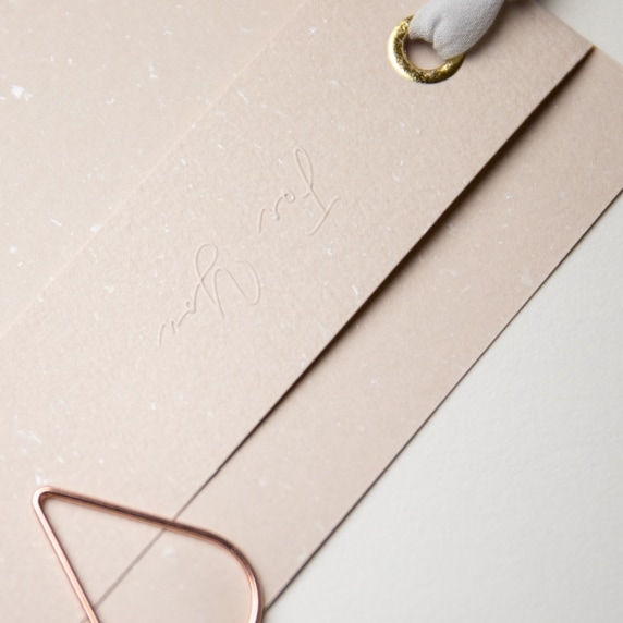 フリーメーソン 手紙 招待状 招待状手作りの新しいカタチ「fitau」｜メラニー ピンクB招待状